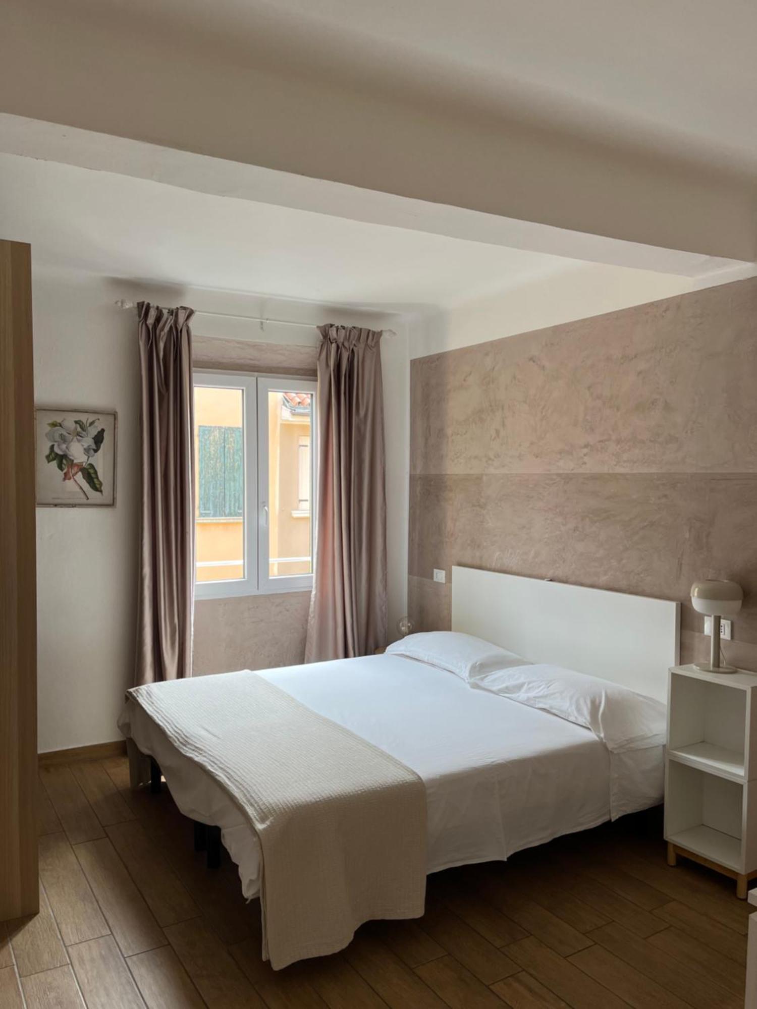 Casa Dora Apartment Reggio Emilia Bagian luar foto